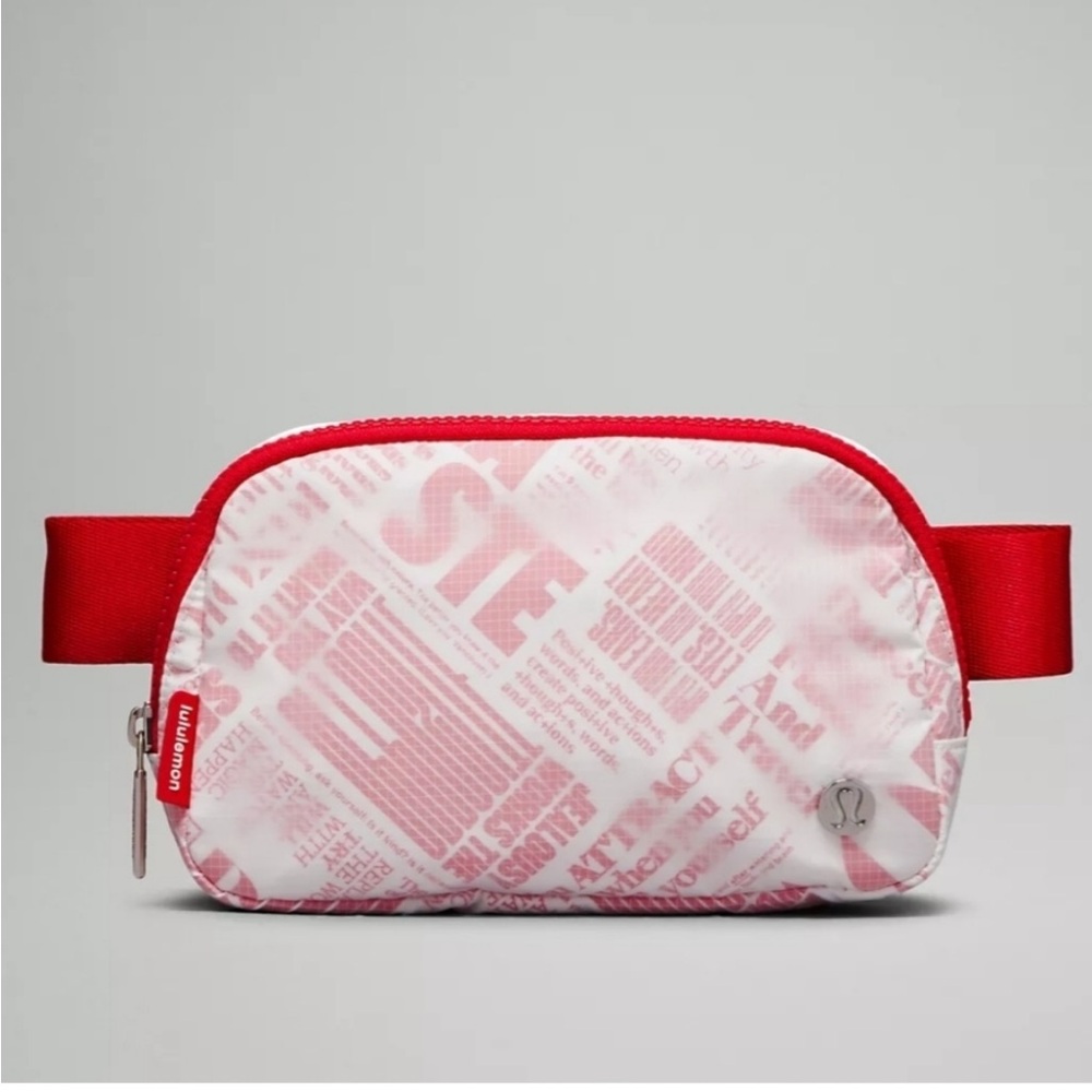 NWT Lululemon Manifesto Red and White Everywhere Belt Bag